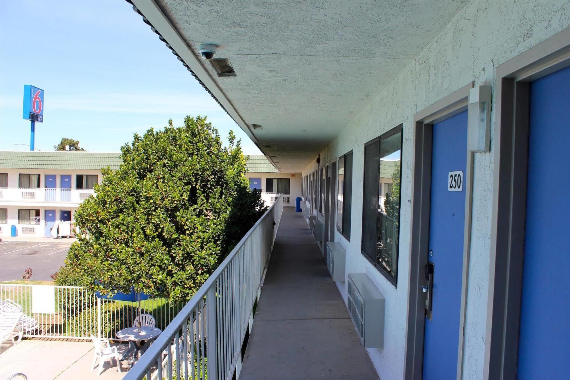 Motel 6-King City, Ca Bagian luar foto