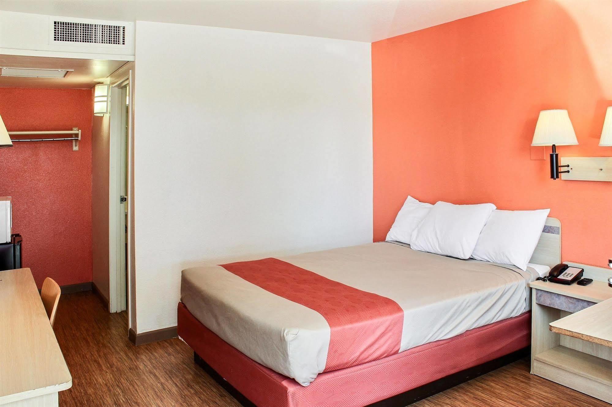 Motel 6-King City, Ca Bagian luar foto