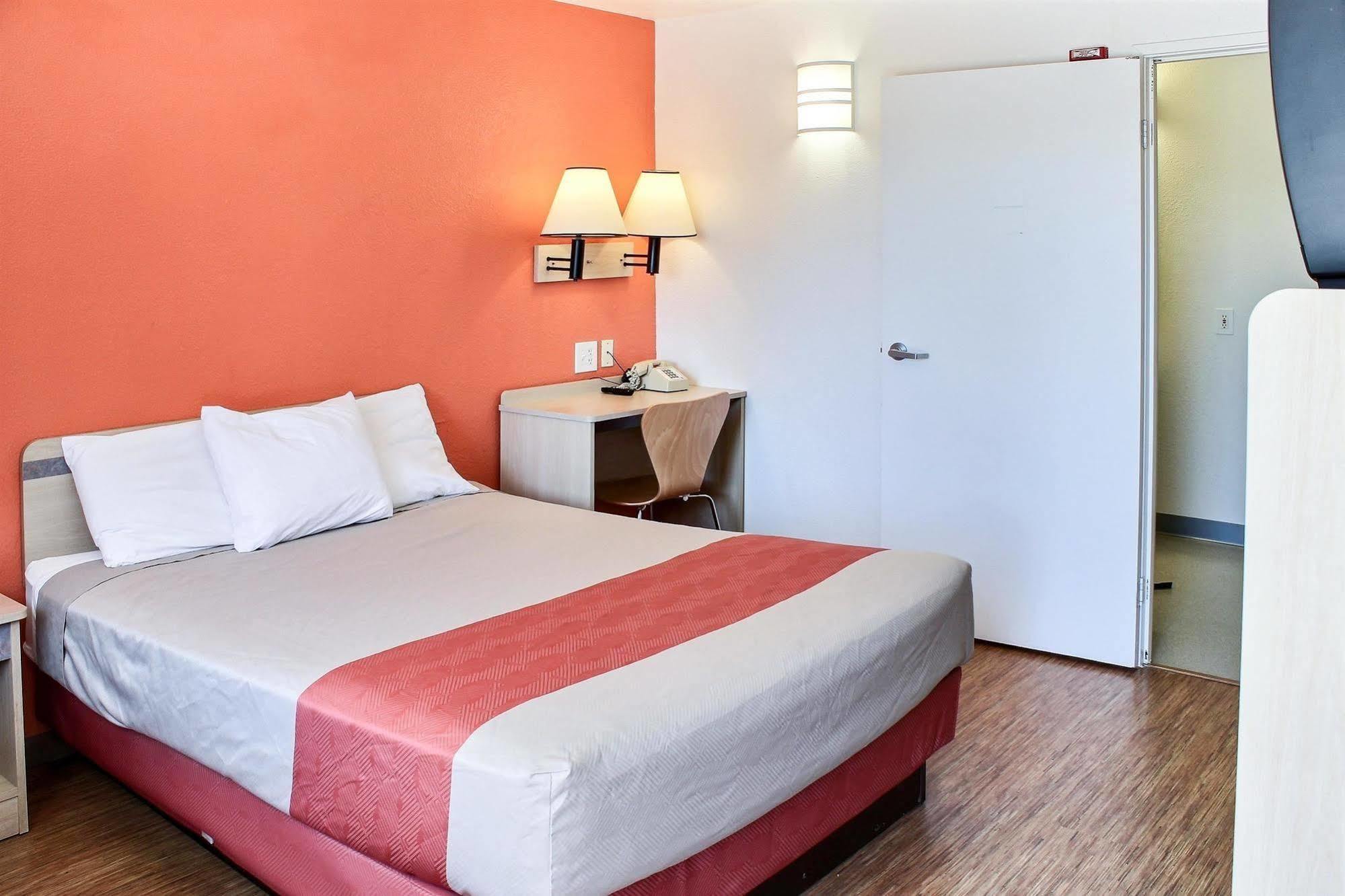 Motel 6-King City, Ca Bagian luar foto